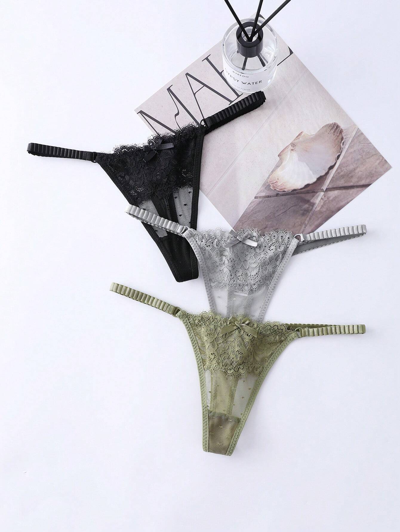 Women's Contrast Lace Bow Decor Sexy Thong Panties Multicolor 4