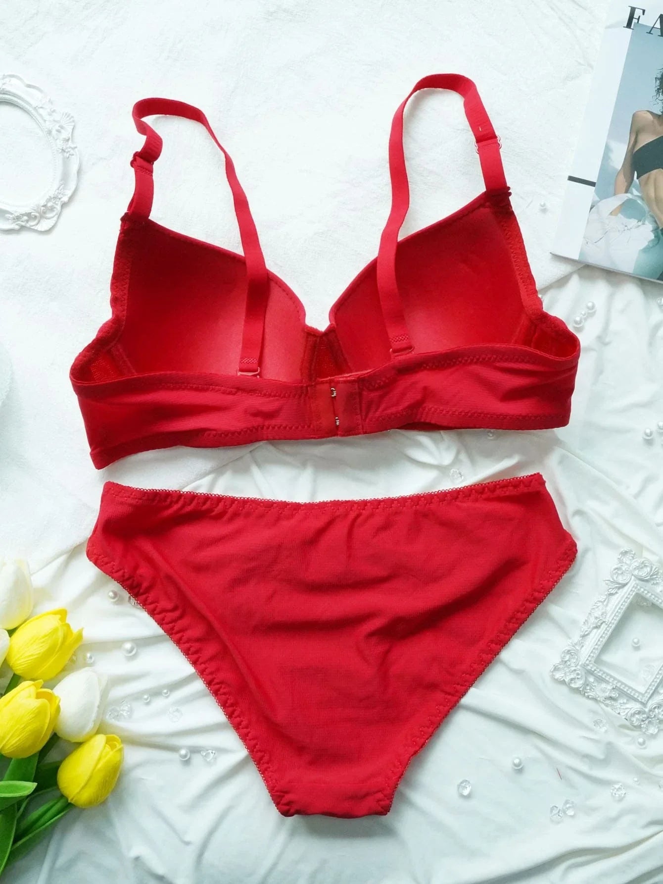 Solid Color Bra & Panty Set With Underwire