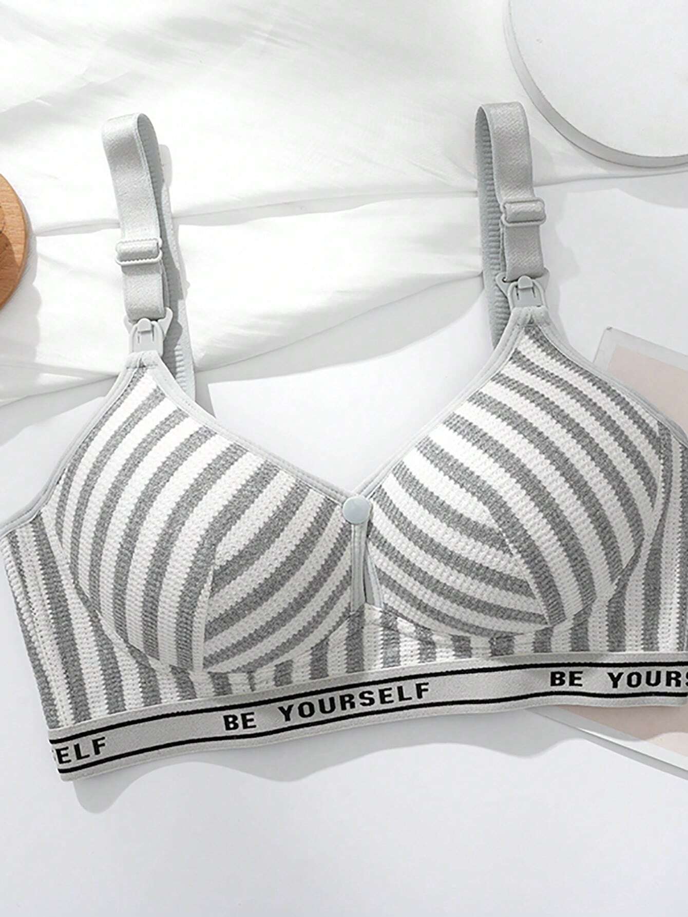 Striped Push-Up Bra Without Underwire, Comfortable And Breathable Grey