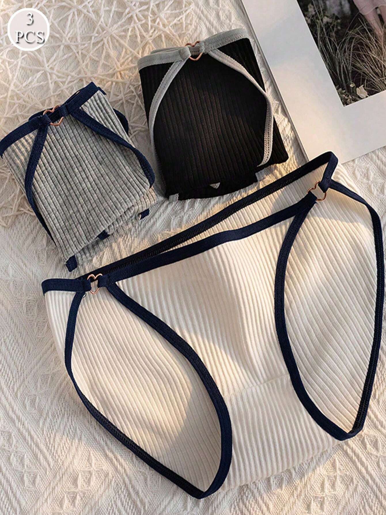 3pcs Simple Style Black, White, Grey Striped Spiral Triangular Underwear Multicolor