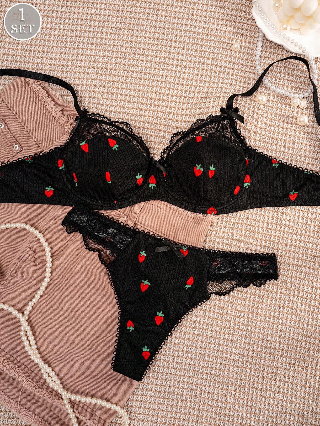 1set Women Black Strawberry Printed Lace Trim Bra Set Black