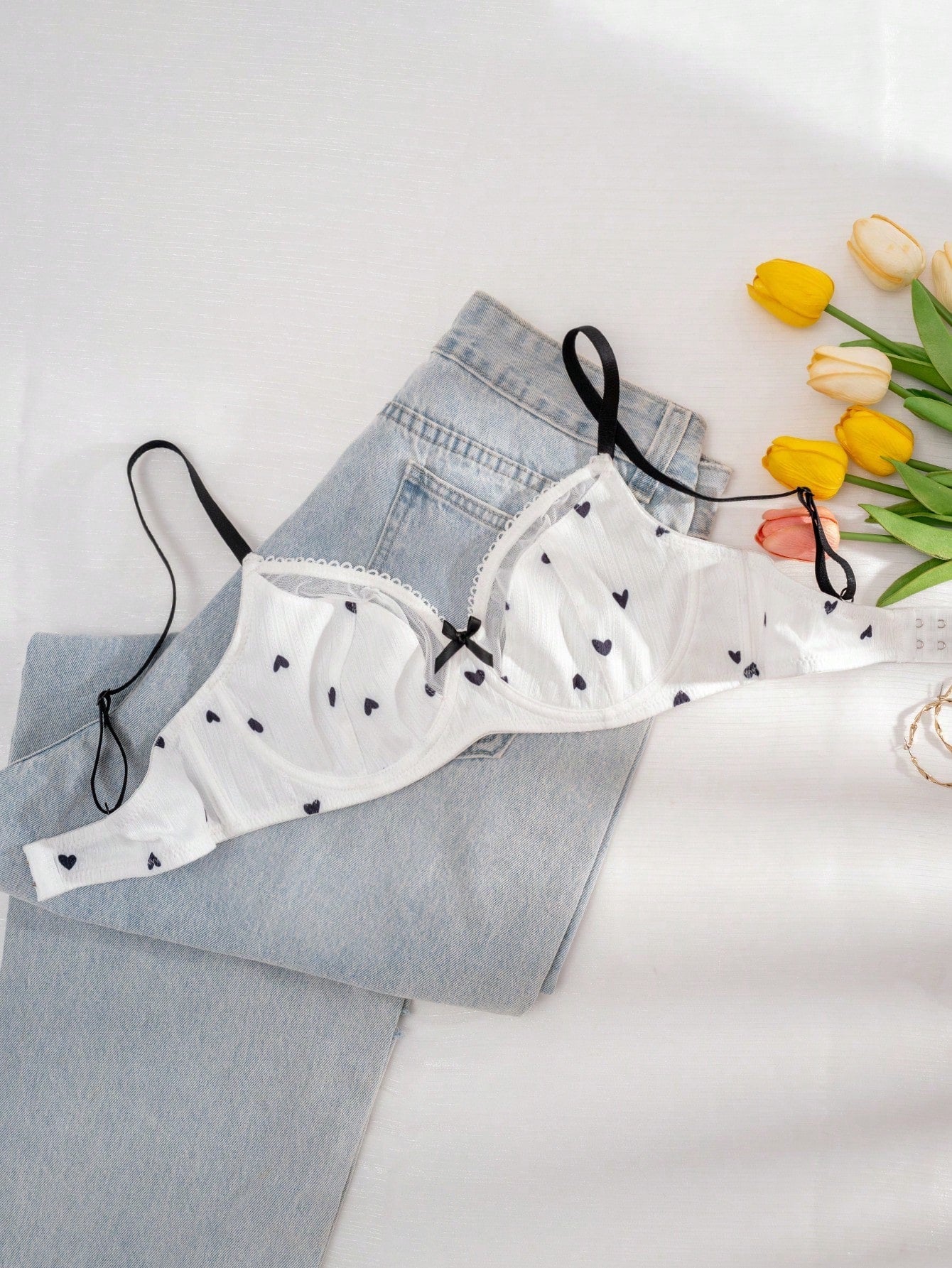 Women Heart-Shaped Print Color Block Bra White 2