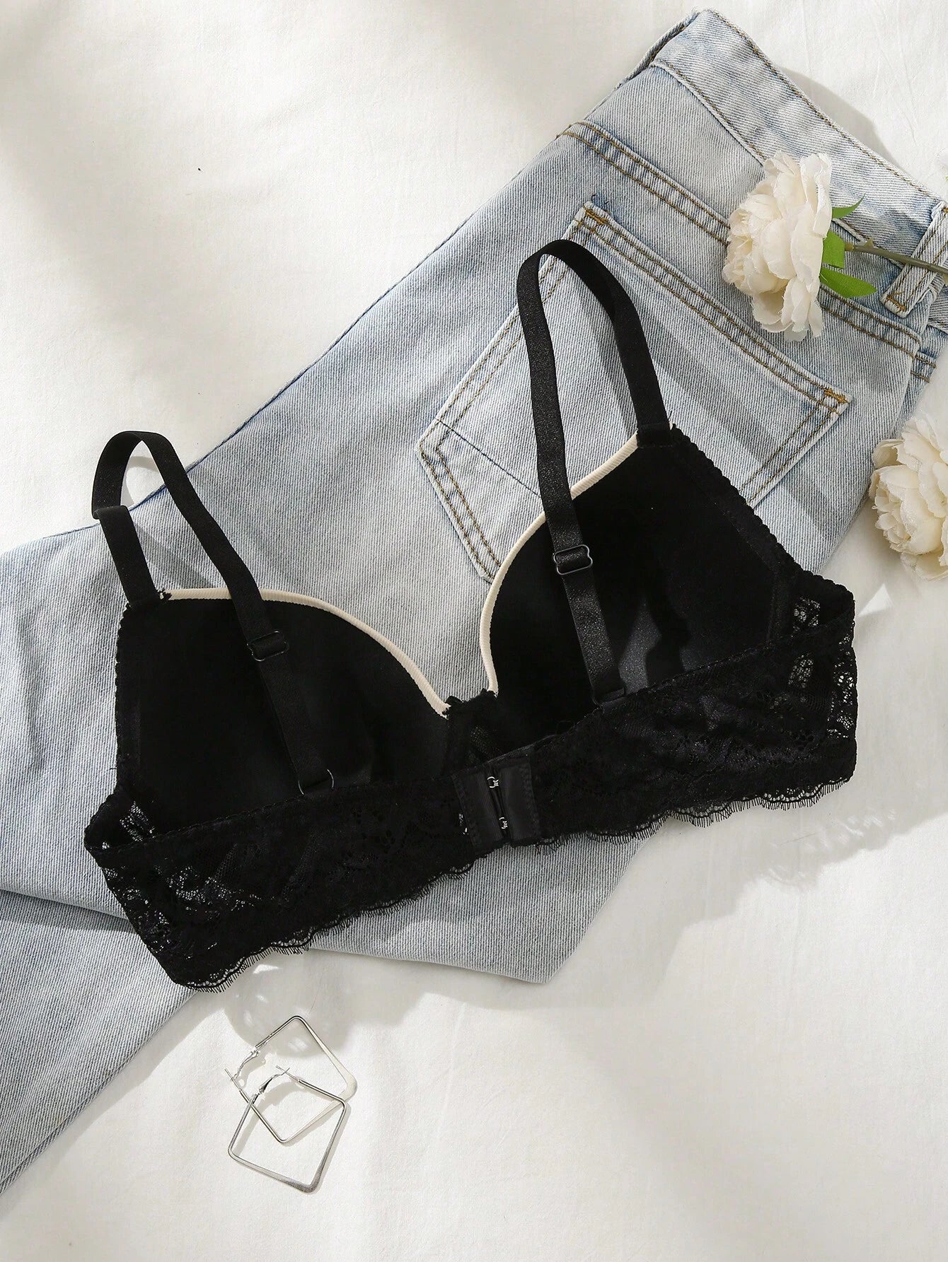 1pc Contrast Lace Sexy Push-Up Romantic Underwire Bra Set