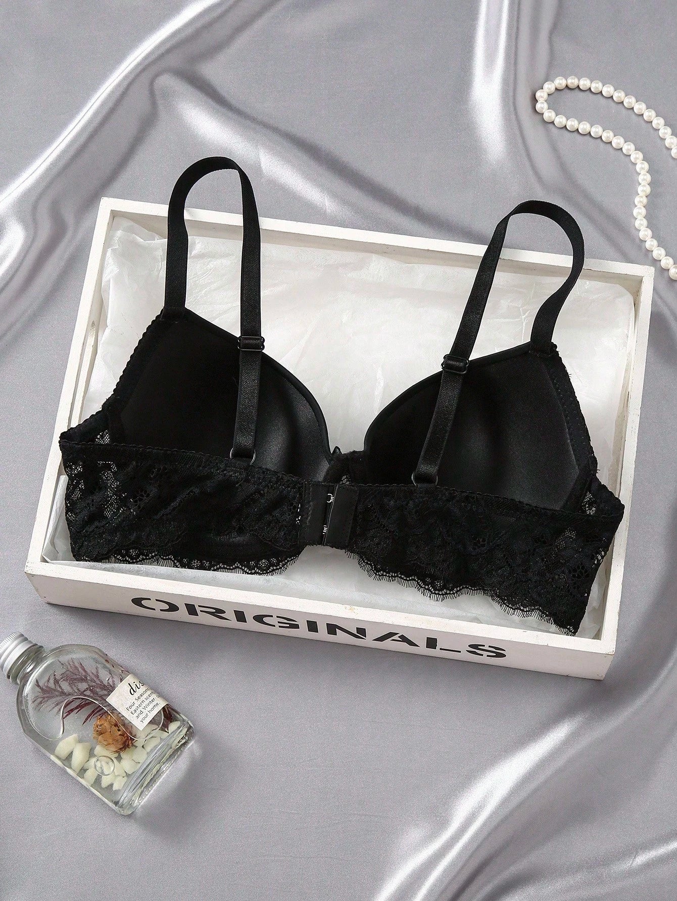 1pc Contrast Lace Sexy Push-Up Romantic Underwire Bra Set