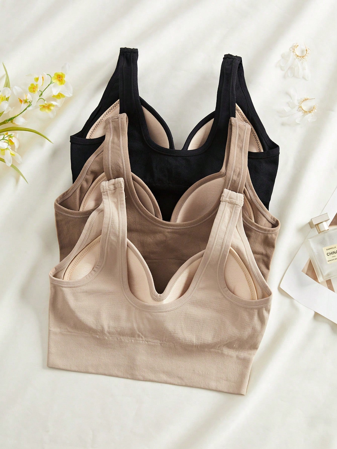 3PCS Solid Color Women's Fixed Cup Simple And Elegant Seamless Bra