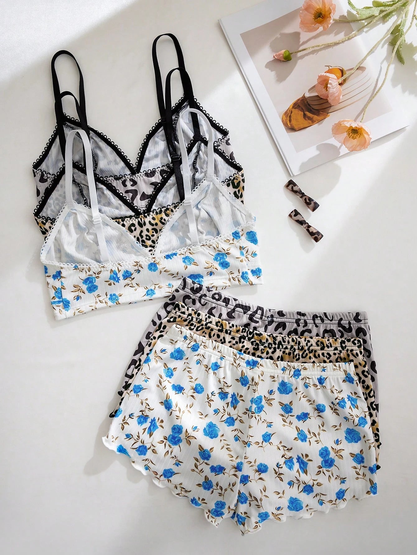 3pcs Women Heart, Cherry, Leopard Print Ruffled Lace Trim Lingerie Bra Set