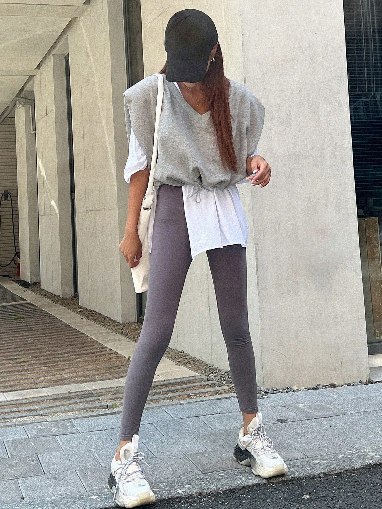 DAZY Solid Elastic Waist Leggings