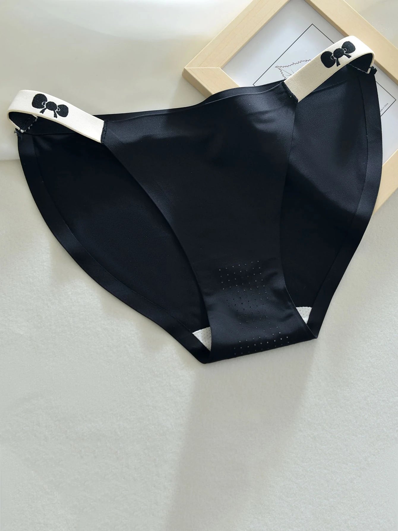 7pcs/Pack Women Cute Printed Ice Silk Breathable Hipster Panties