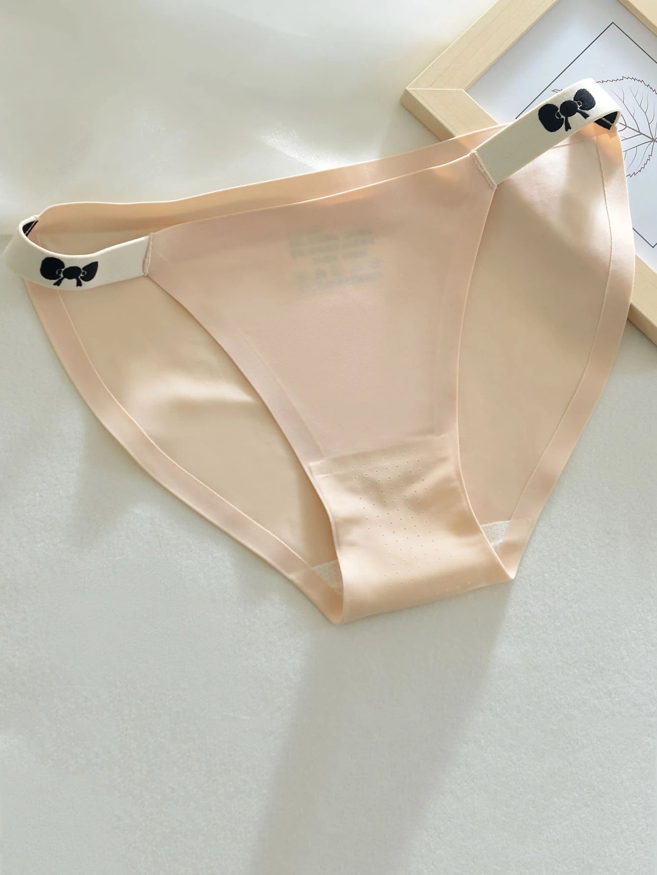 7pcs/Pack Women Cute Printed Ice Silk Breathable Hipster Panties