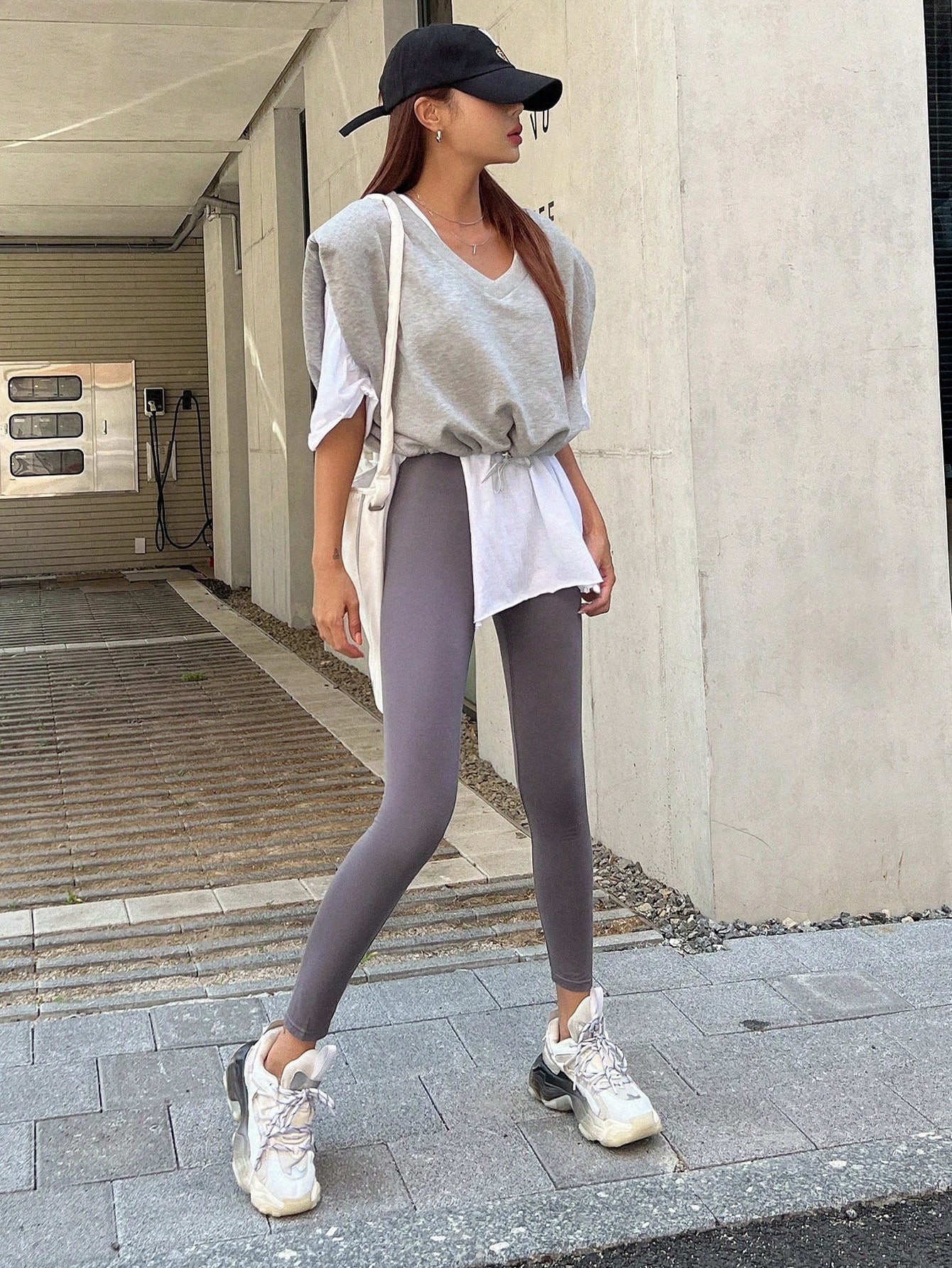 DAZY Solid Elastic Waist Leggings