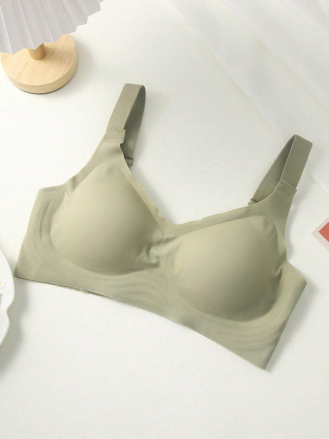 Seamless Backless Wireless Thin Adjustable Strap Bra