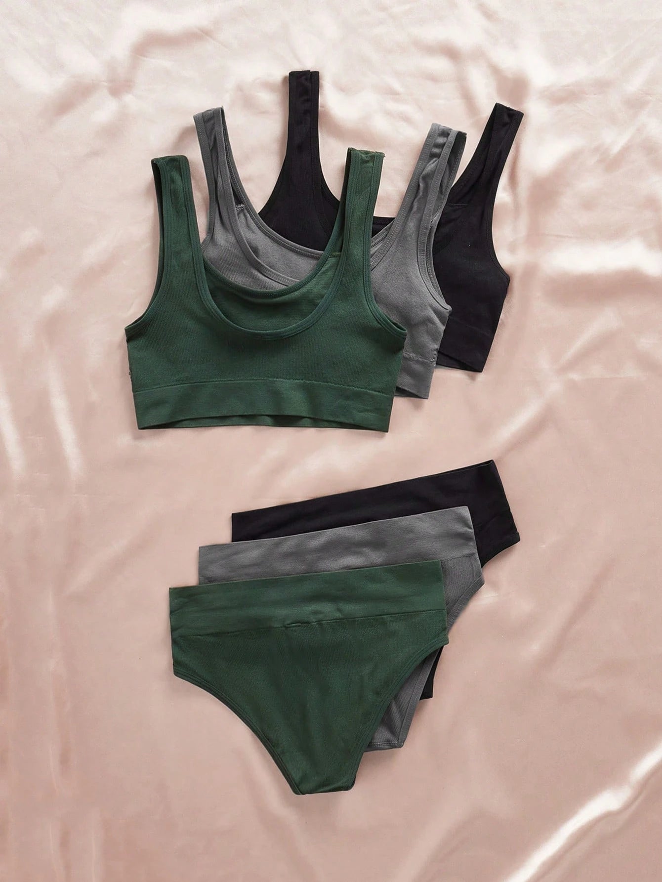 3pcs Seamless Minimalist Everyday Underwear Set