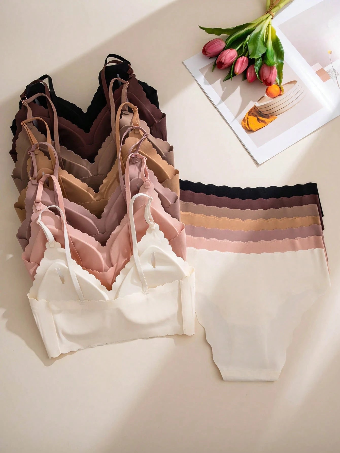 14pcs Comfortable Seamless Lingerie Set With Wavy Hem