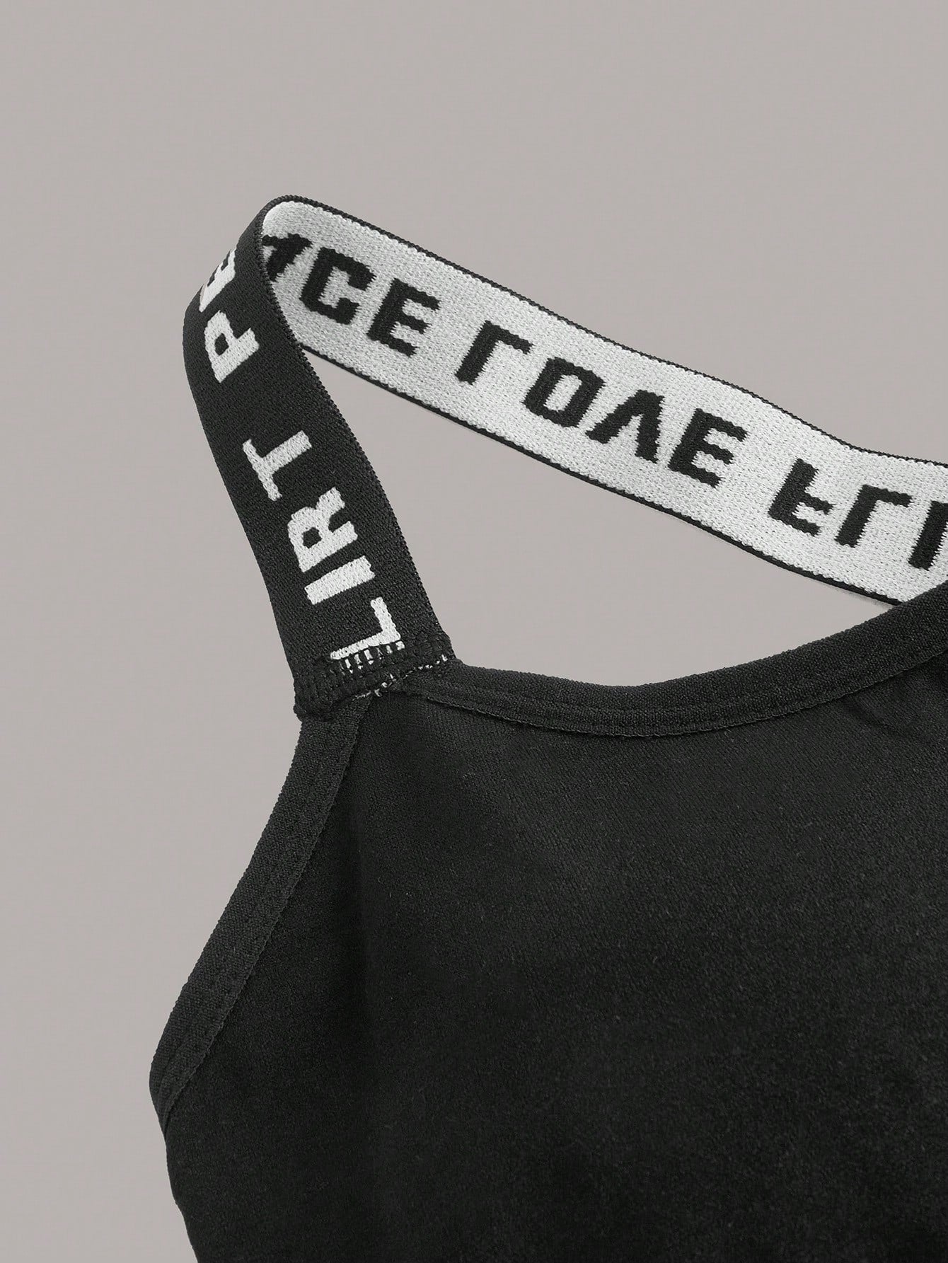 2pcs Letter Tape Criss Cross Back Sports Bra
