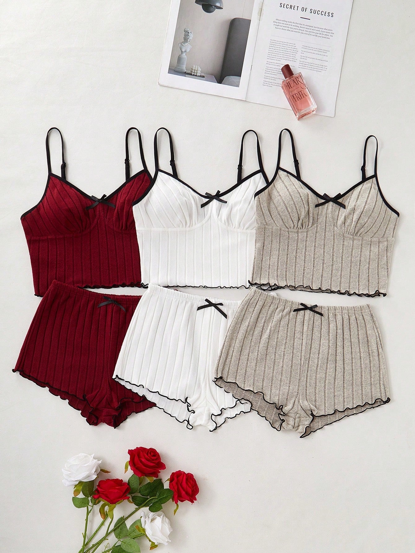Women Casual Bow Decor Cami Top & Shorts