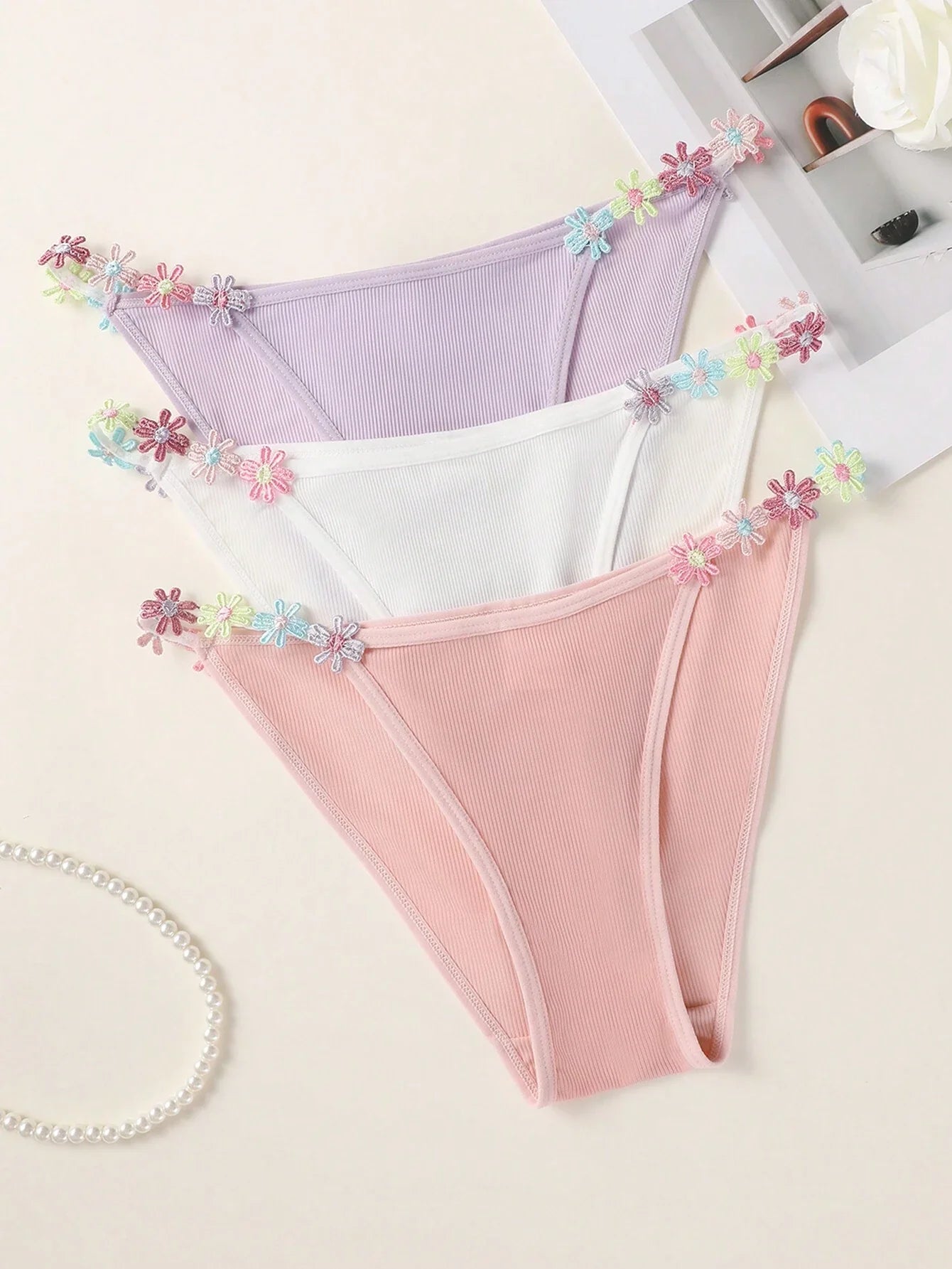 Eraneu 3pcs/Set Women's Floral Embroidery Triangle Panties Multicolor 4