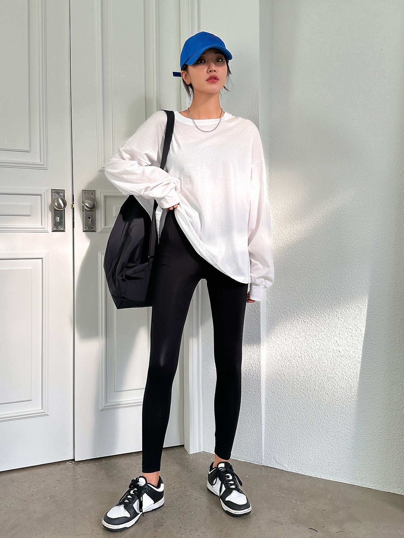 DAZY Solid Elastic Waist Leggings